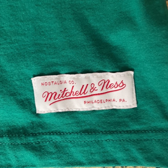 Mitchell & Ness traditional tee - Picture 2 of 4